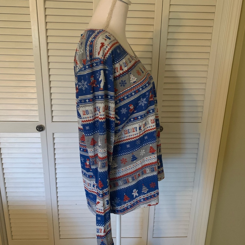 Brooks Run Merry Festive Blue and Gray Holiday Running Top NWT Size XL - Picture 4 of 6